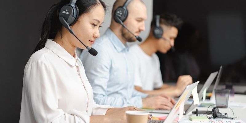 Các kênh liên hệ 8XX phổ biến hiện nay